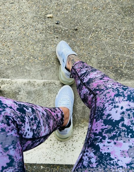 miss sexy feet onlyfans porn leaks