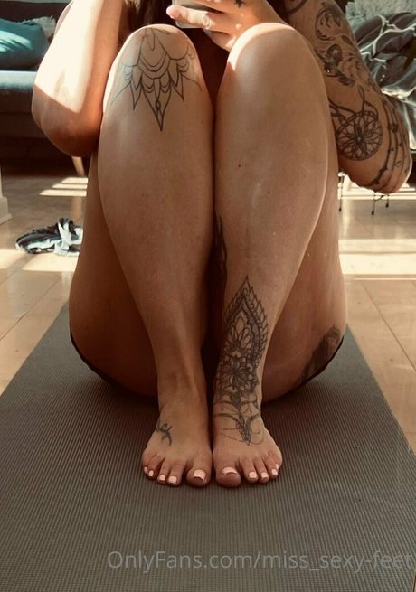 miss sexy feet boobs onlyfans