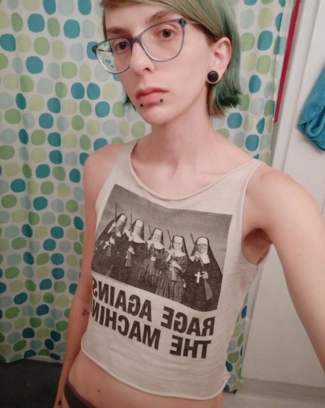 Cassie Coyote onlyfans pics