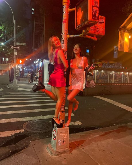 Lily Chee naked on onlyfans