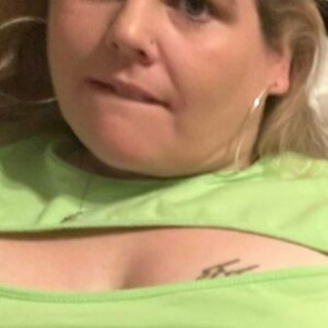 thicknprettybrefree naked onlyfans pics