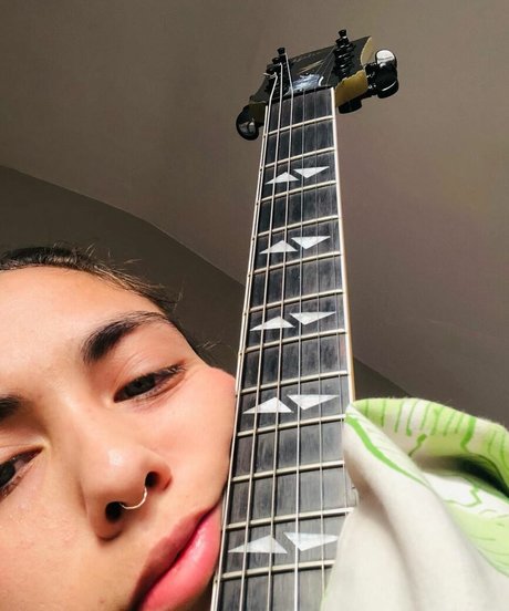 Indigo De Souza porn onlyfans leaks