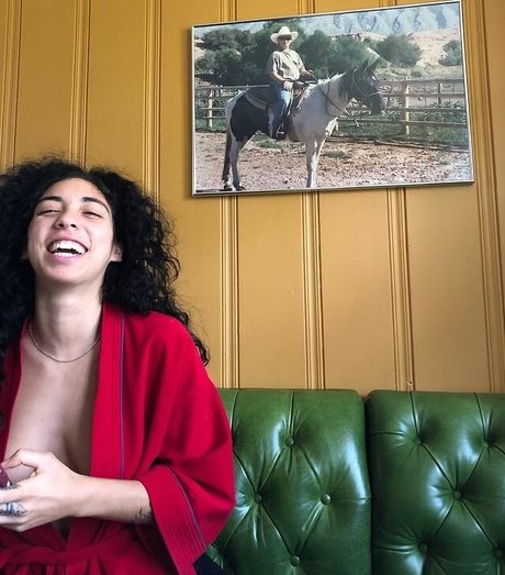 Indigo De Souza onlyfans porn