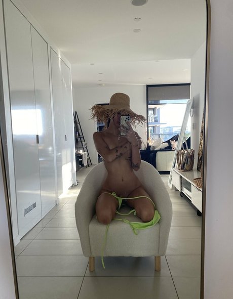 Rebellious hooligans feet onlyfans