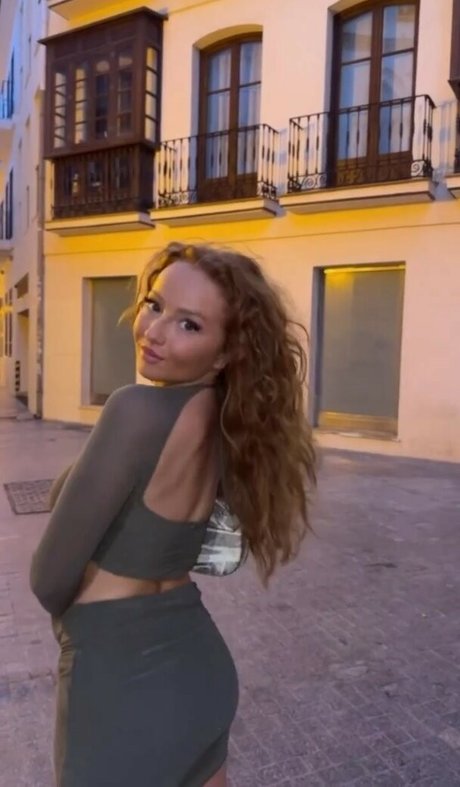 Ilonaaln Profile pic