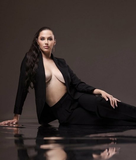 Taysia Lou Eckinger onlyfans porn nude