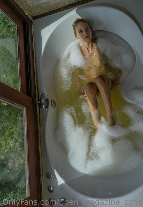 Sofie Mills onlyfans leaked xxx