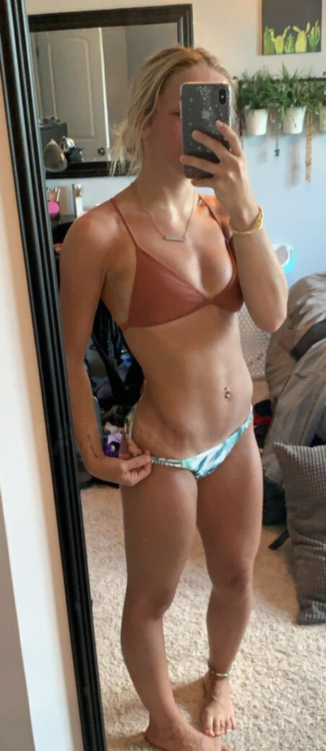 Allie Ross onlyfans nudes leak