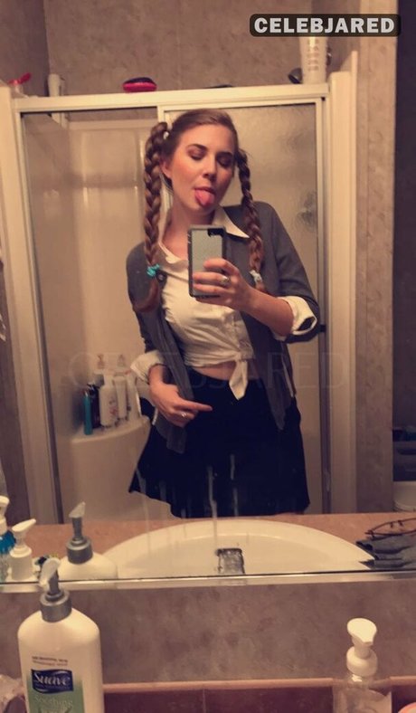 Julianna Leopold onlyfans mega