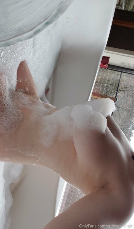 curvyelvishgirl Profile pic