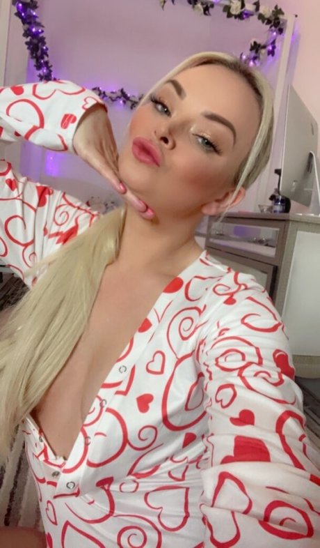 Destiny Eastwest onlyfans porno