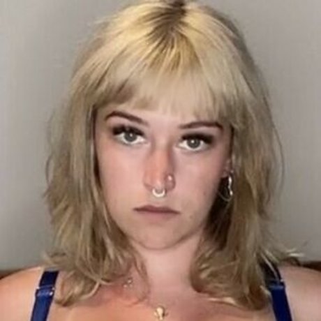 sabrinajade888 onlyfans content