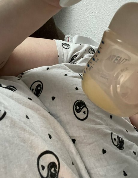 curvymom95 onlyfans post