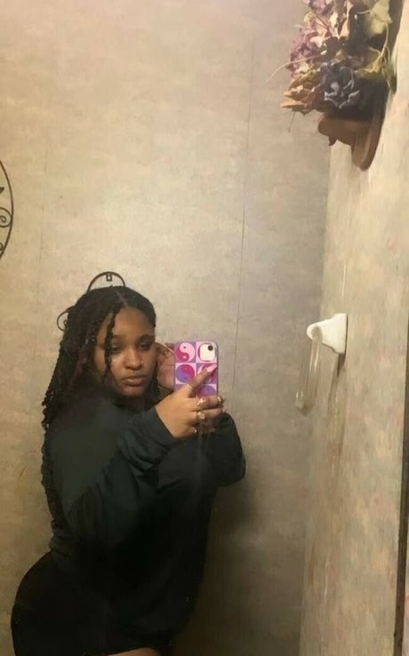 Jasmine hiil onlyfans posts