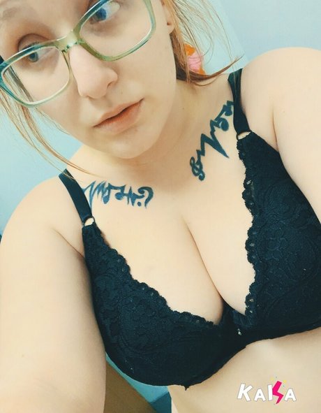 zee765420 is on onlyfans