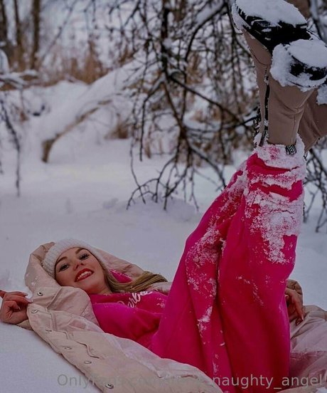 irene naughty angel only fans nude leaks