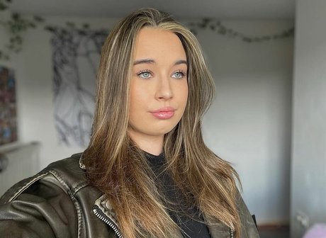 Anna Langley onlyfans xx