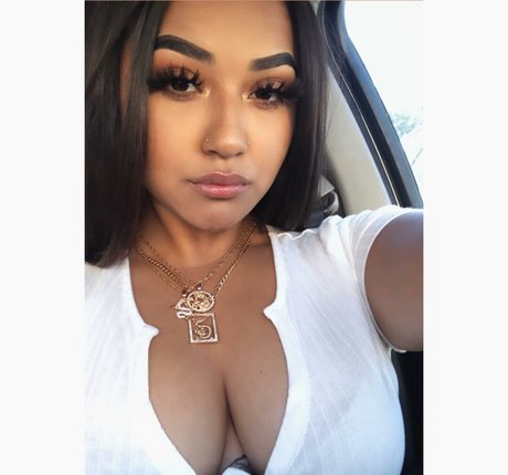 briaaniicolexo onlyfans leaked tits