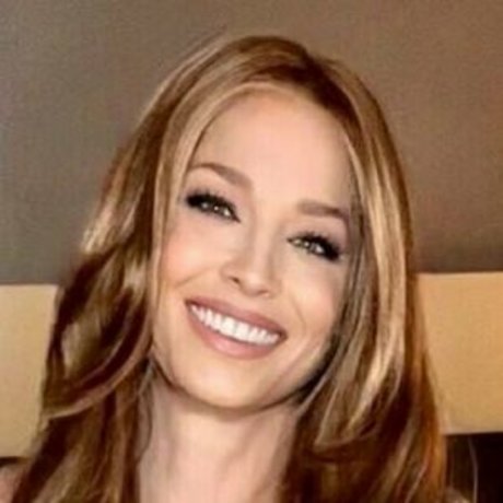 anapaulasaenzfree leaked onlyfans pics