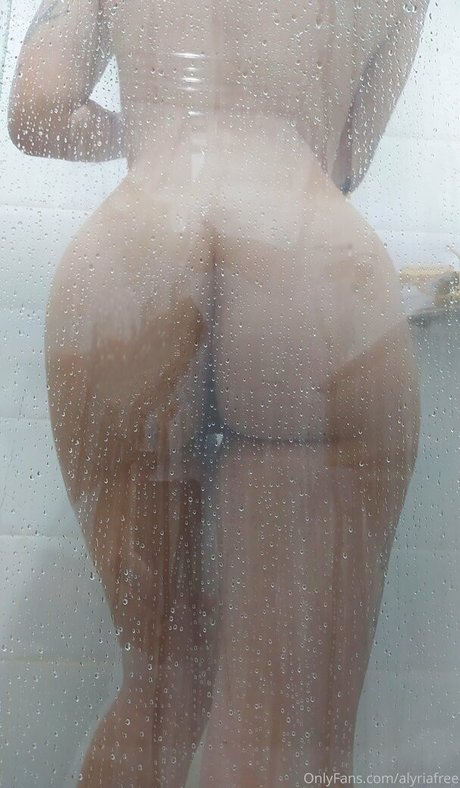 alyriafree nudes only fans