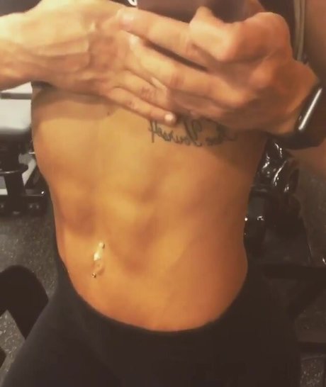 gelina marie onlyfans topless