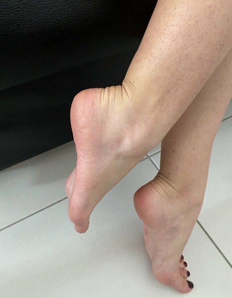 italianfeetluv nudes onlyfans leaked