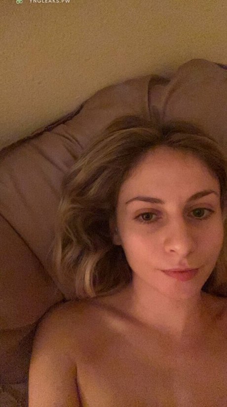 Tarah Kayne on onlyfans