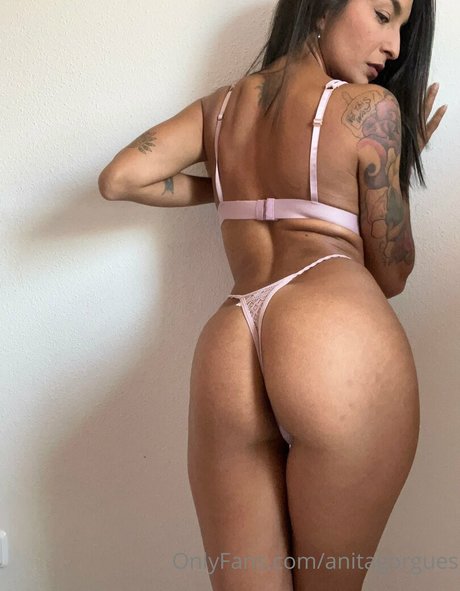anitagorgues leaked onlyfans.