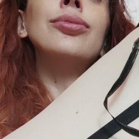 petitemelissa onlyfans photo