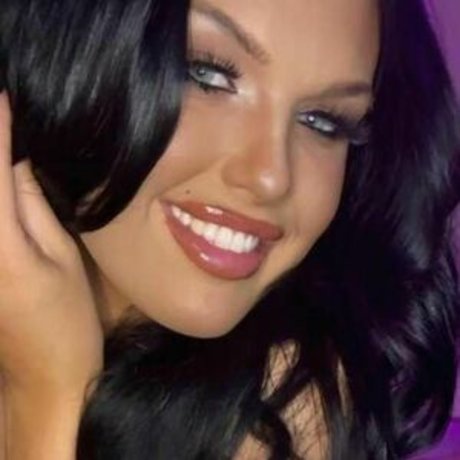 Megan Murray onlyfans nude photos