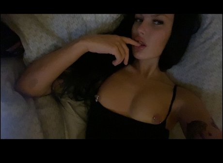 Megan Murray nude only fans