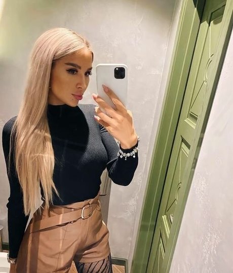 Anastasia Vattel onlyfans leaked pictures