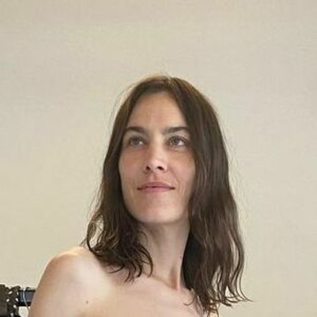 Alexa Chung leaks onlyfans porn