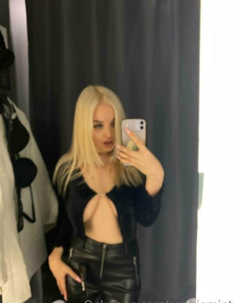 sophiebbface nude onlyfans leak