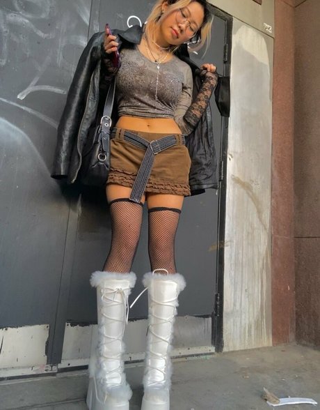 hollyliangg nude porn onlyfans