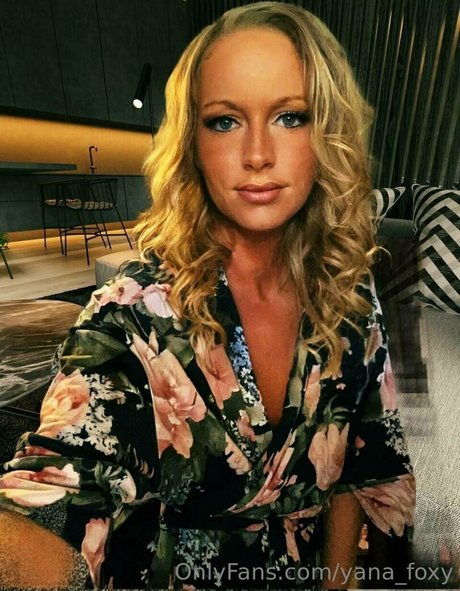 yanafoxy free feet onlyfans