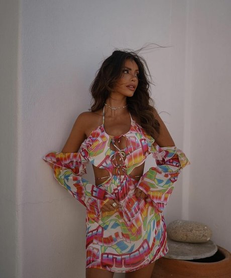 Sarah Sunita onlyfans pictures