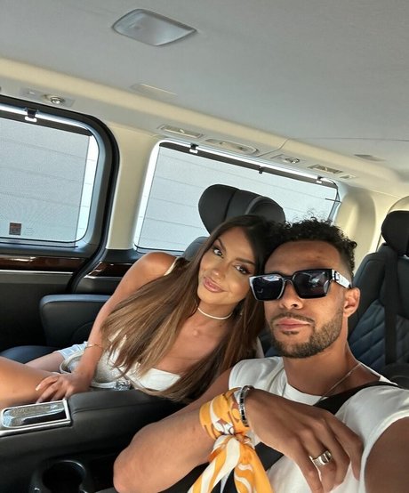 Sarah Sunita onlyfans picture