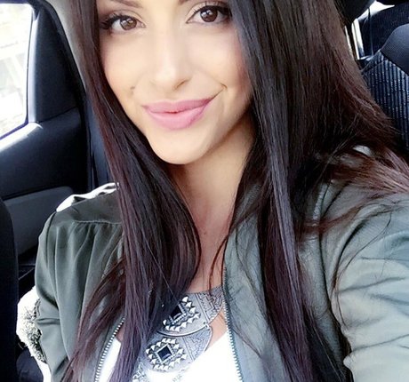 Sarah Sunita onlyfans leaked dirtyship