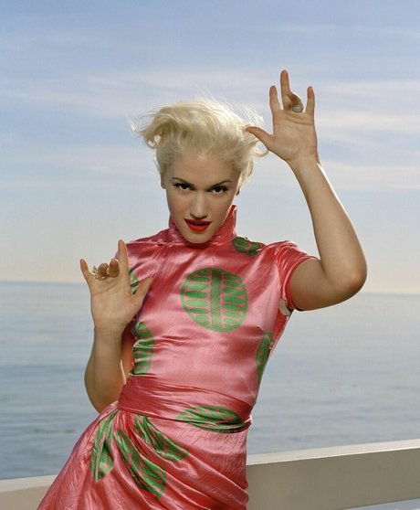 Gwen Stefani naked onlyfans