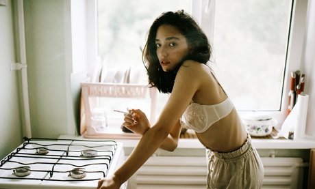 Ella Flare naked onlyfans