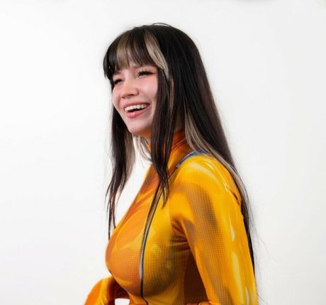 Shini Waifu leaks only fans