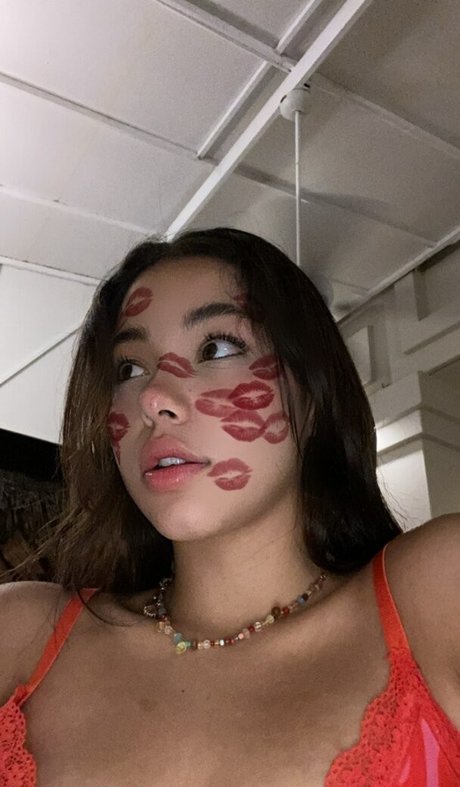 ValeMadrigal 1 onlyfans leak ass