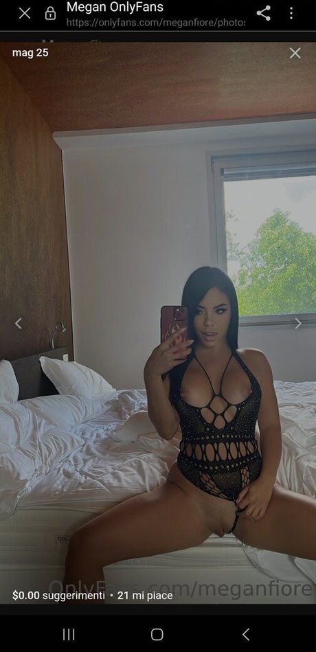 Sonia Maggio onlyfans model