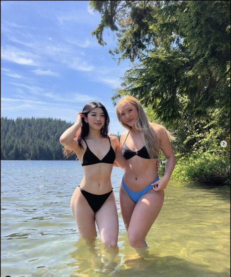 xkyeii naked only fans