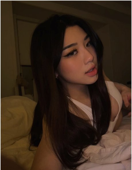 xkyeii onlyfans naked leak