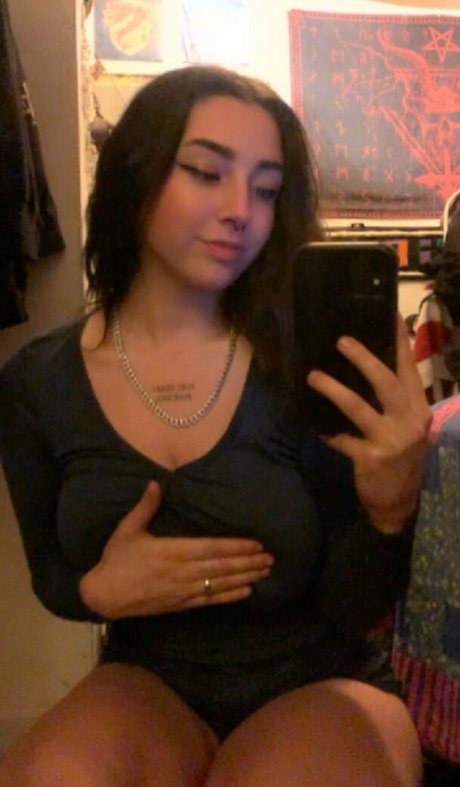 Emma Petch onlyfans nudes