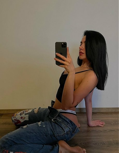 Rileysim88 leak only fans