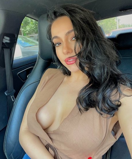 Rileysim88 onlyfans nudes