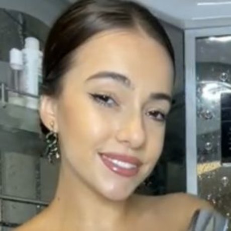 Rileysim88 nudes onlyfans